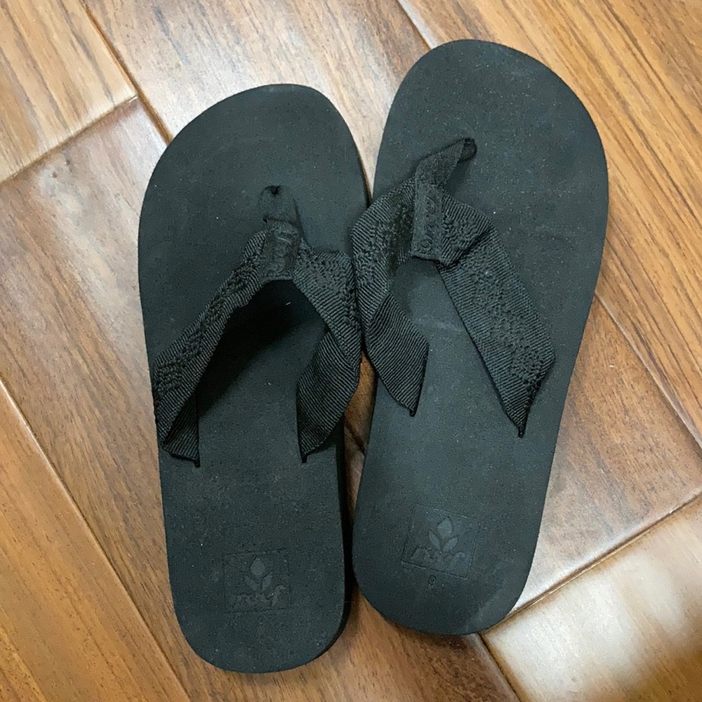 Reef Black Flip Flop Sandal Women’s